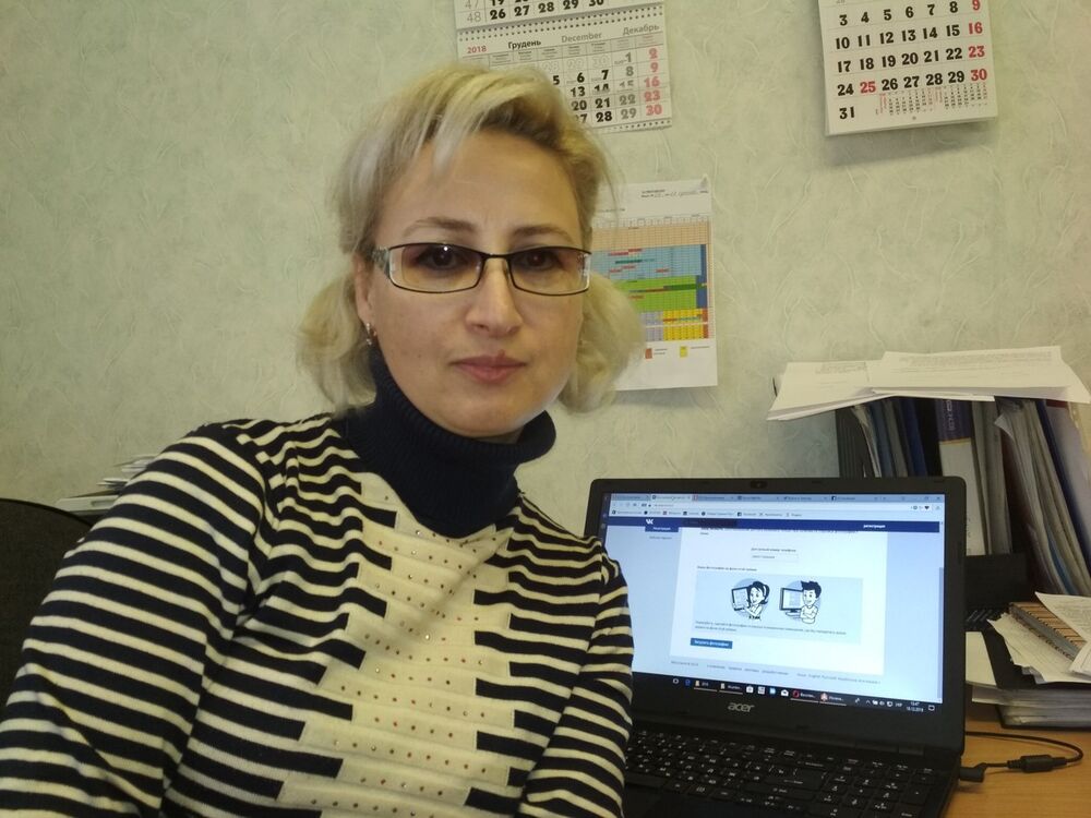  14725858  Julija, 51 ,    
