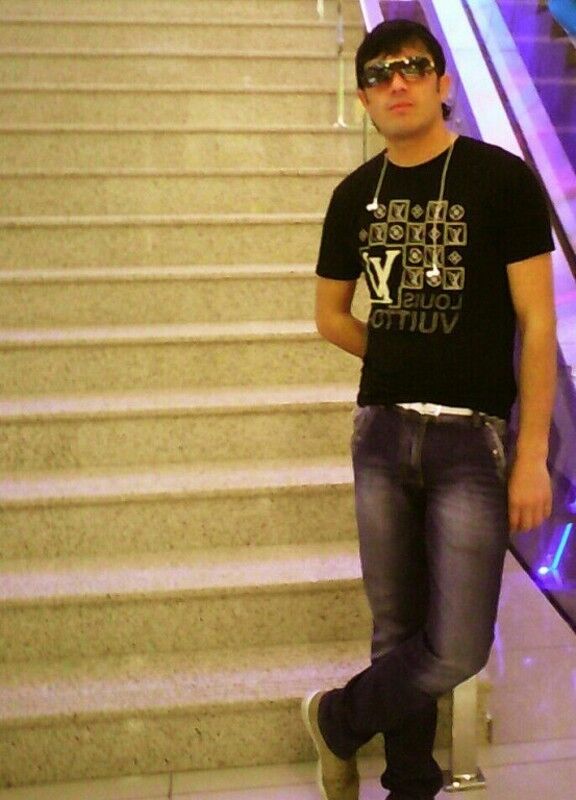  9172158  SamiR, 40 ,    