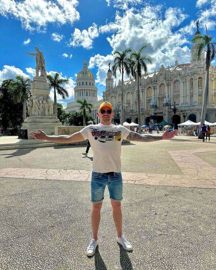  51498138  , 40 ,    -