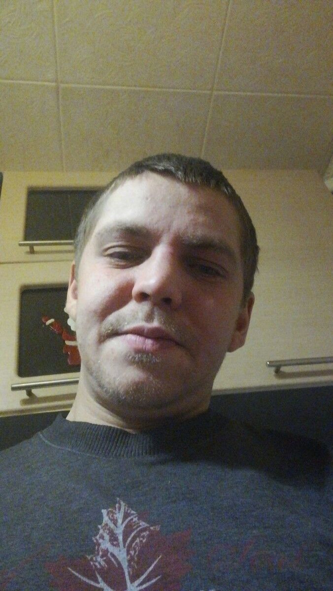  18327388  , 35 ,    