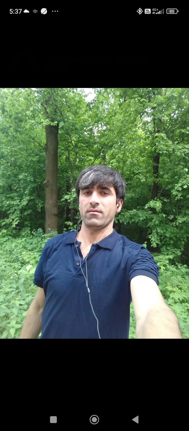  42872028  Kadir, 38 ,    