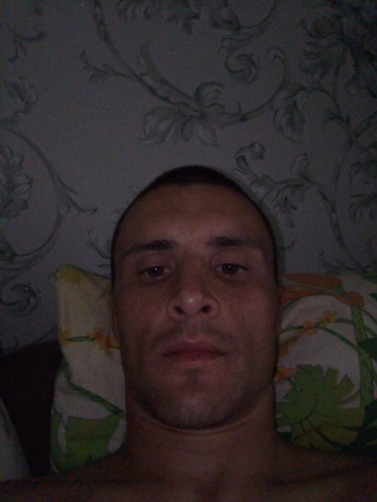  23513588  Sem, 32 ,    -