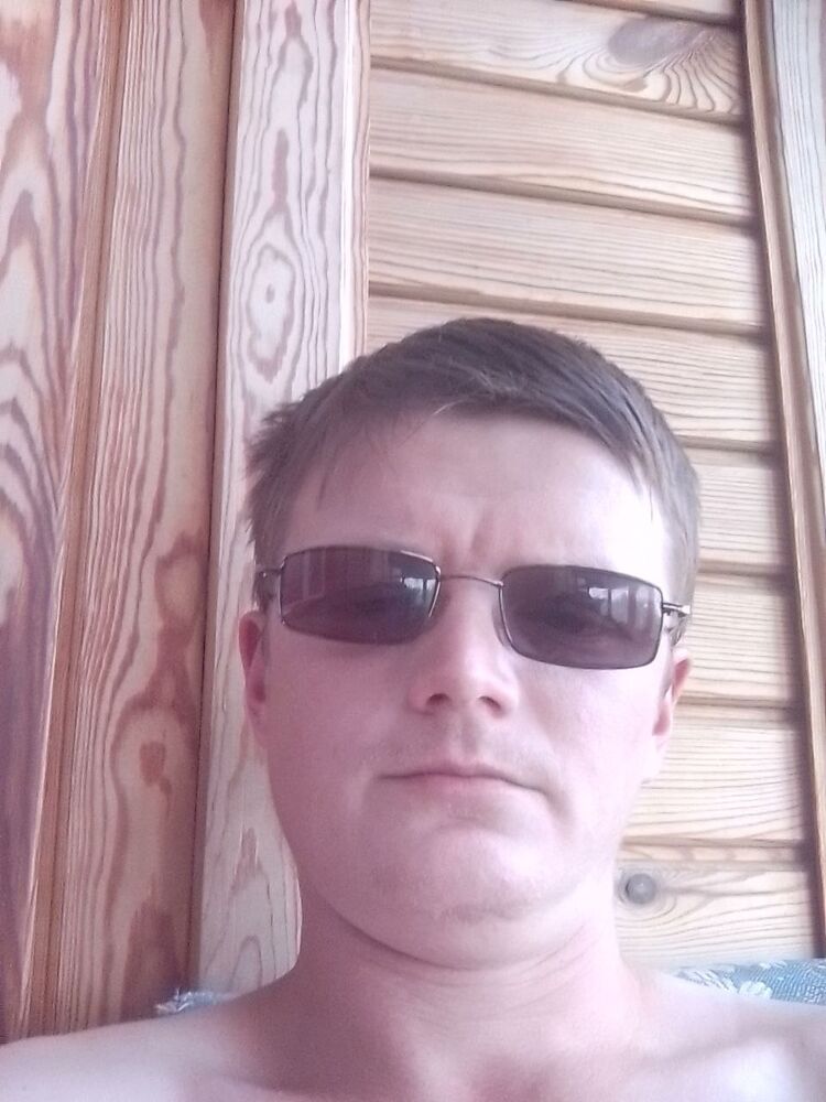  44761388  Dimarik, 36 ,    
