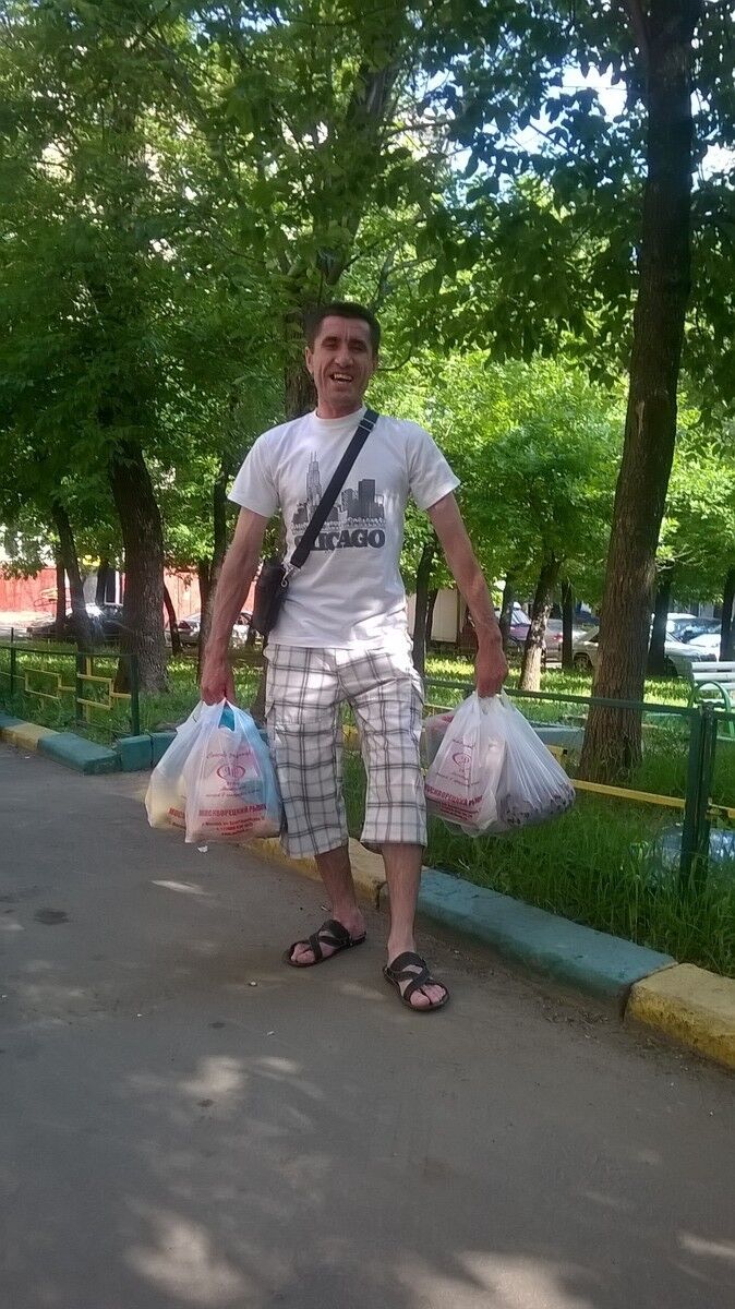  ,   Costel, 47 ,   