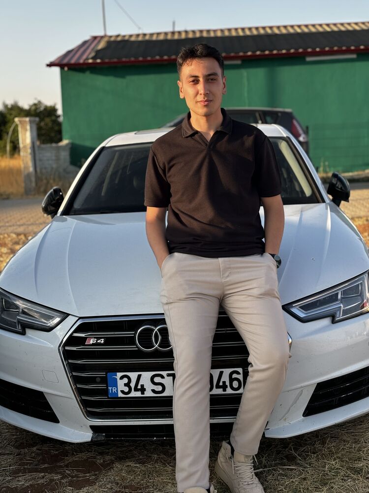  Milan,   Yusuf, 21 ,   ,   