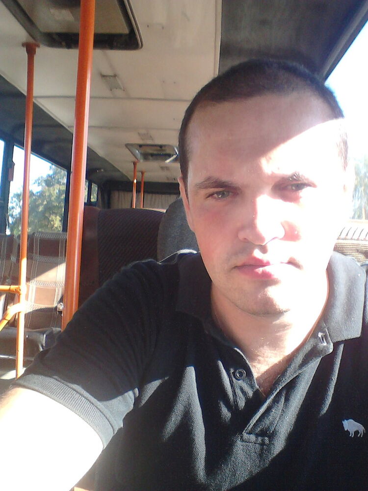  8207278  Jurii, 40 ,    