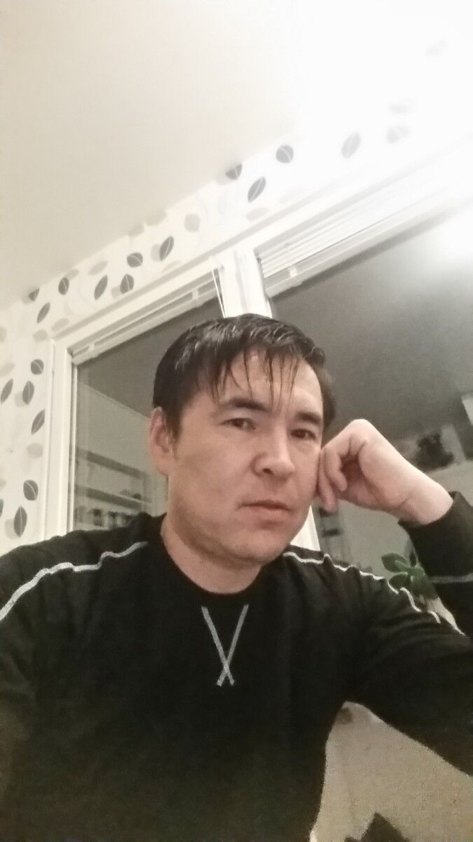  9187318  Shahruh, 47 ,    Gavle