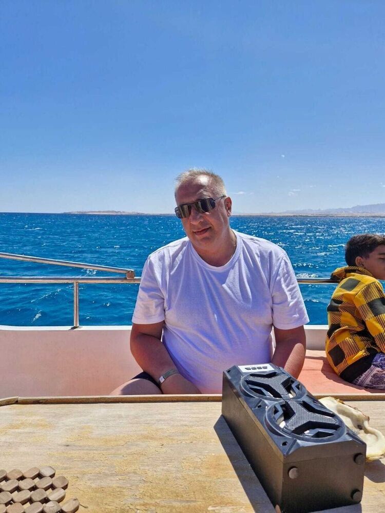 ���� 42169898 ������� �����, 48 ���, ���� ���������� � �����