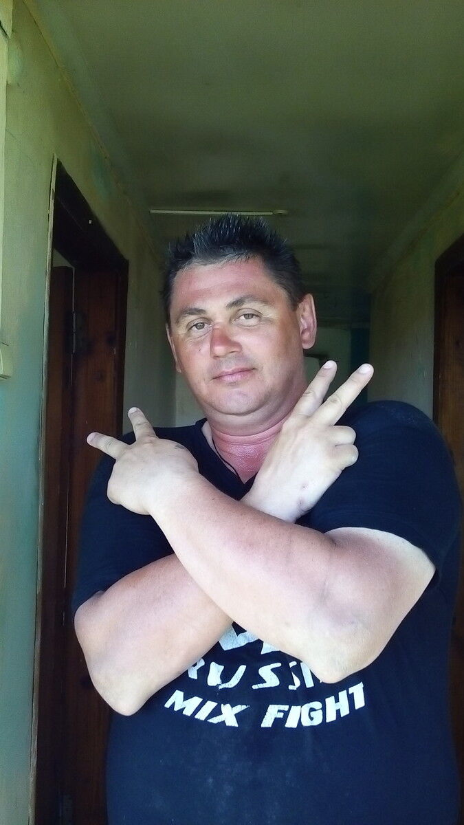  ,   Serj, 49 ,   