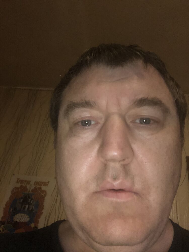  52198658  , 49 ,    