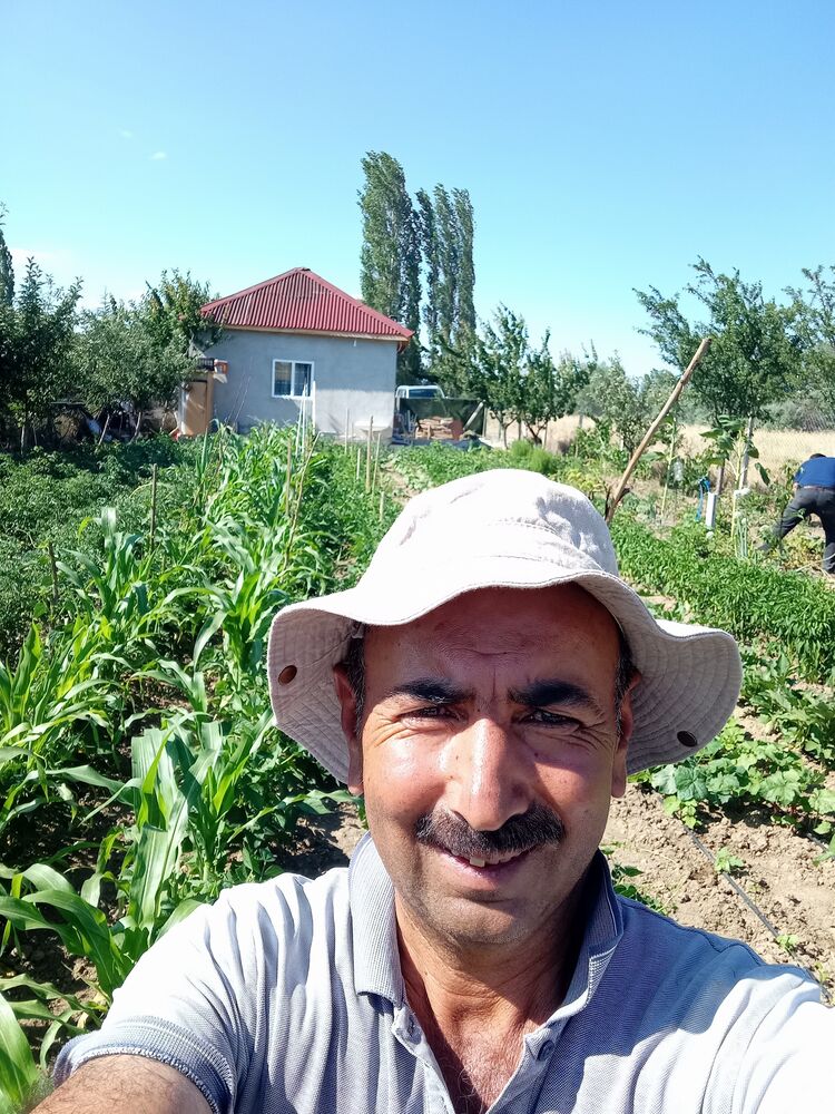  ,   Aydin, 49 ,   ,   