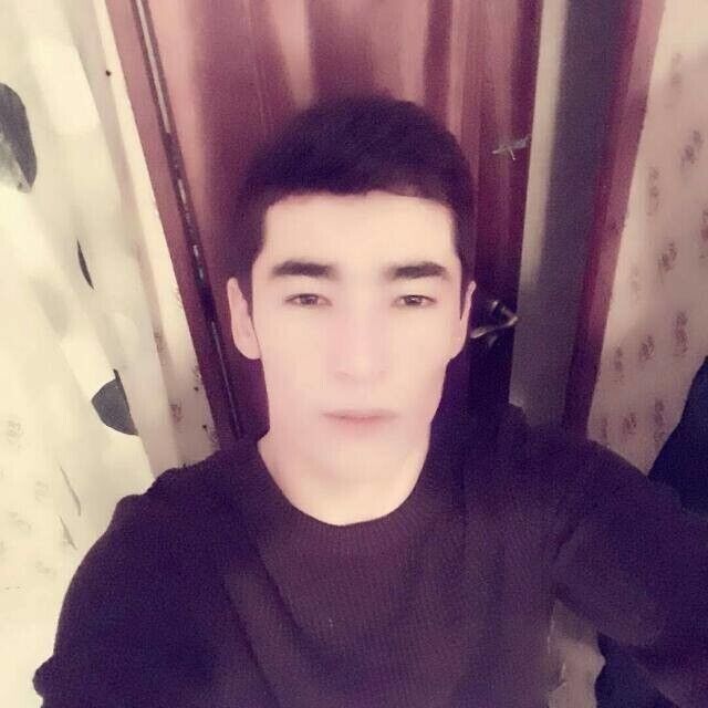  31687688  Baixan, 27 ,    