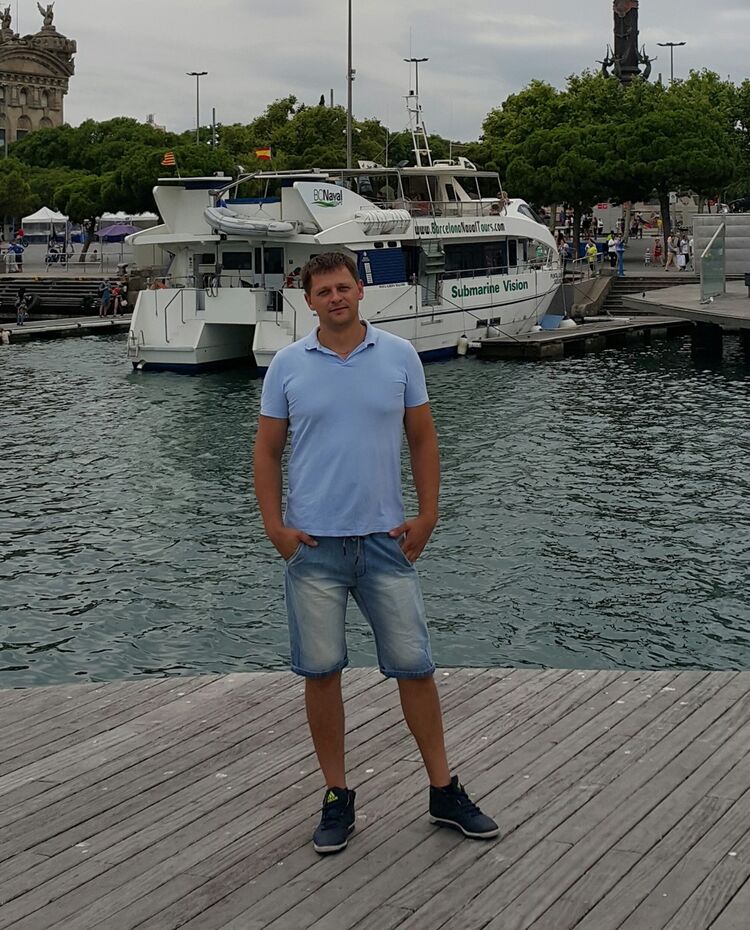  ,   Vadik, 41 ,   