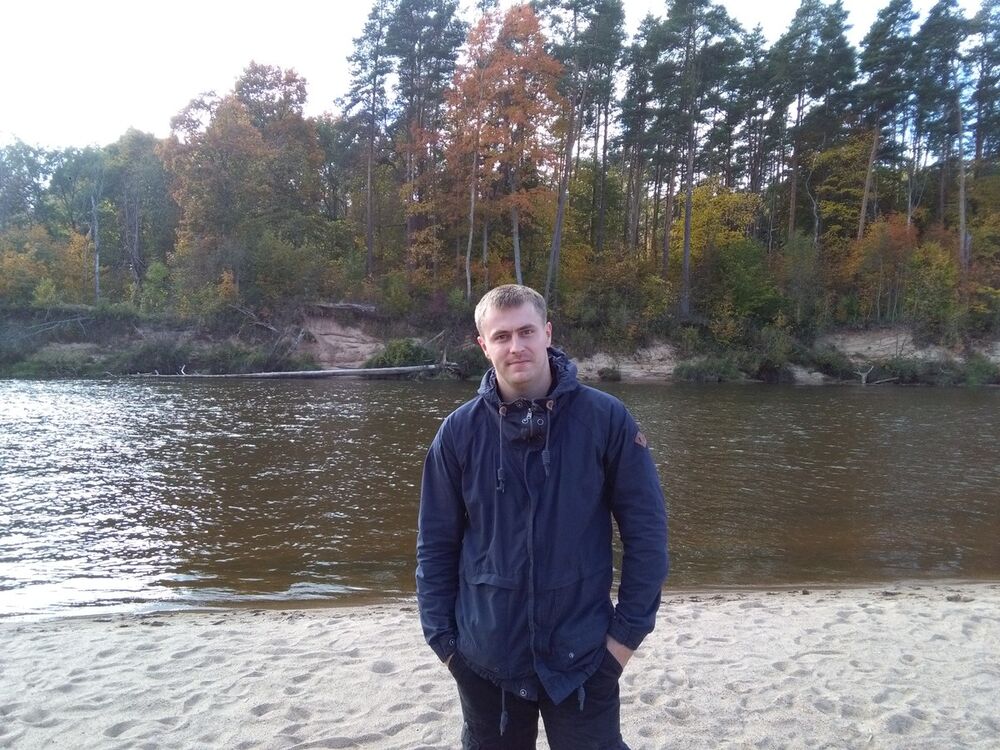  ,   Igors, 39 ,   ,   , c 