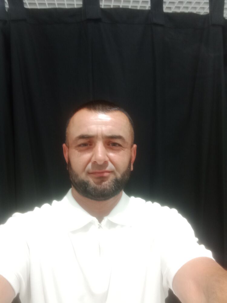  44523998  Suhrat, 43 ,    