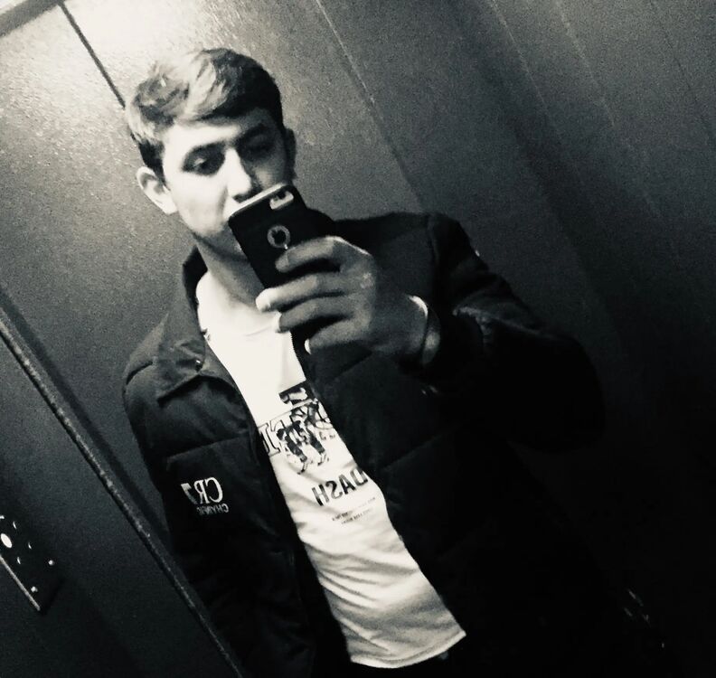  33380488  , 28 ,     