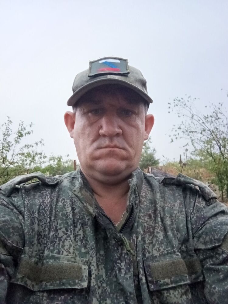  46067558  , 44 ,    