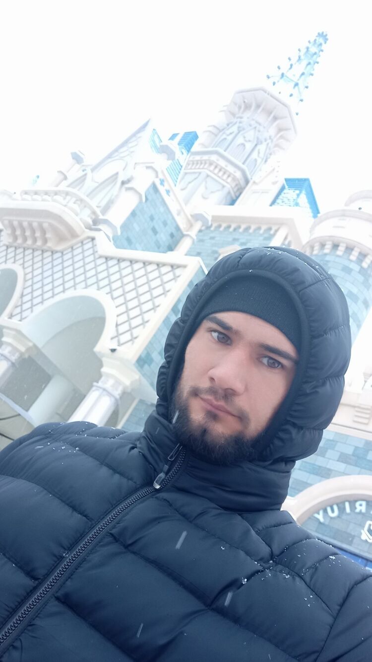  ,   Avezov, 27 ,   ,   