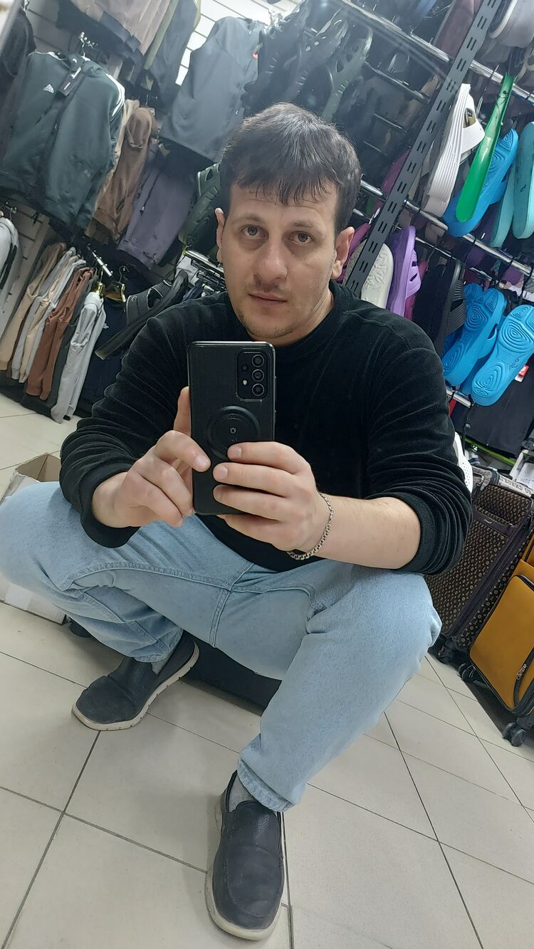  ,   Roma, 34 ,   ,   