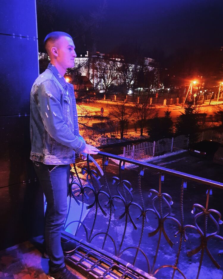  ,   Alexey, 28 ,   ,   , c , 