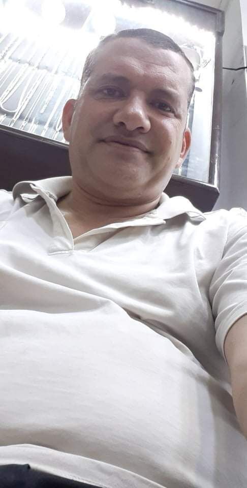  23844758  Younes, 51 ,    