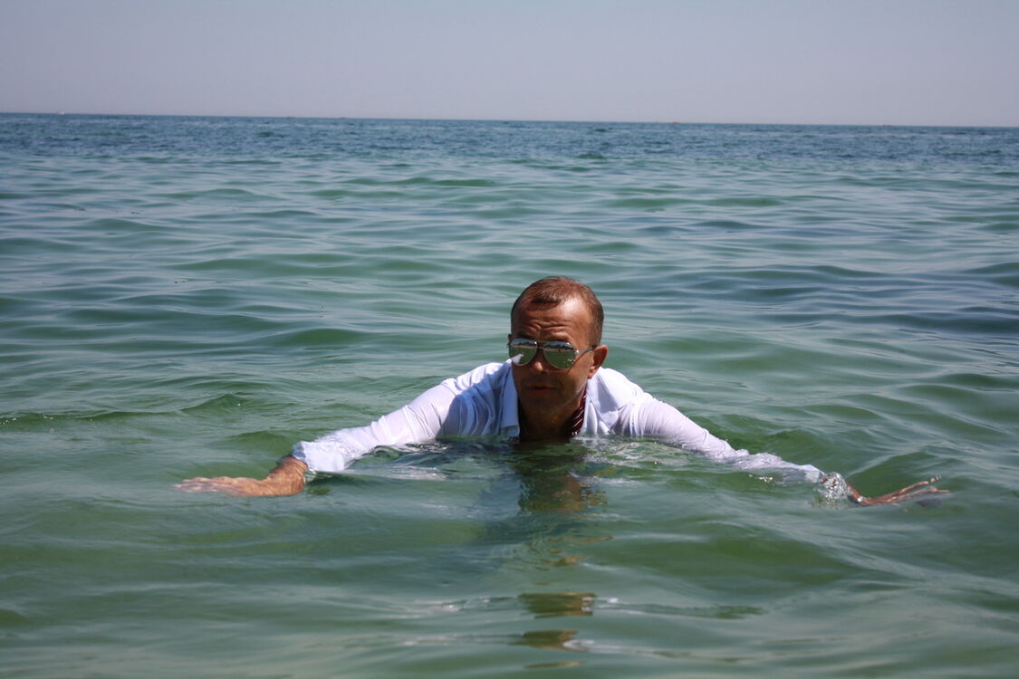  ,   Vitalik, 54 ,     , c 