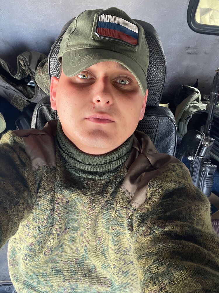  32593988  , 30 ,    