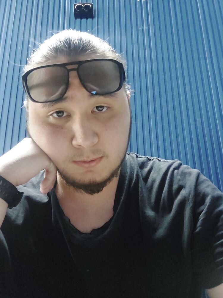  52827358  China, 21 ,    