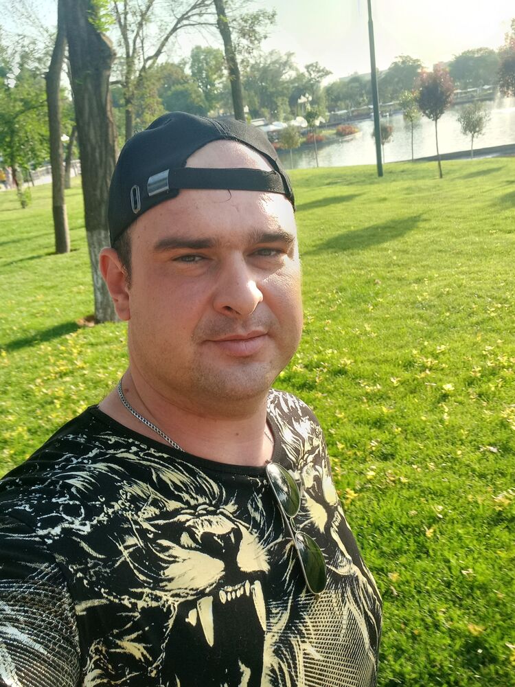  34811878  , 35 ,    