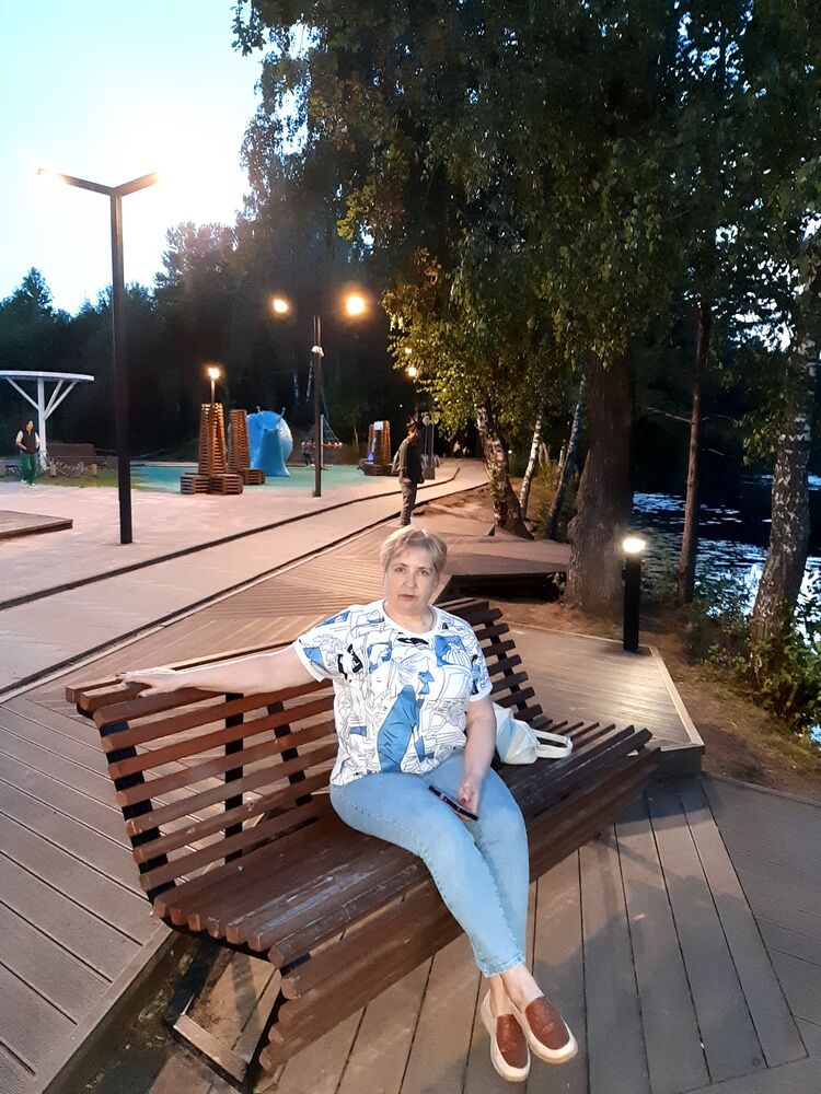  46053168  , 61 ,     