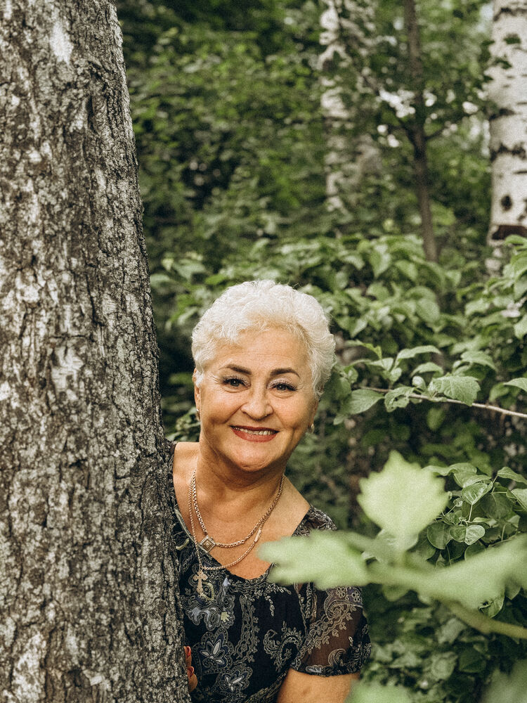  43877258  Irina, 62 ,    