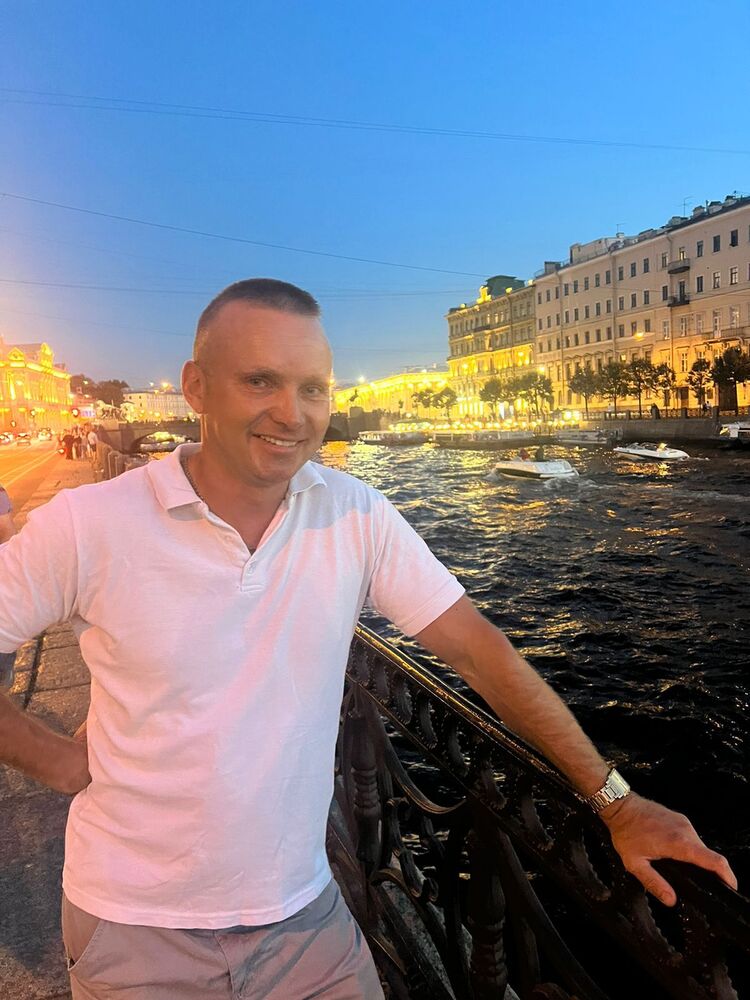  45887678  Andrey, 43 ,    