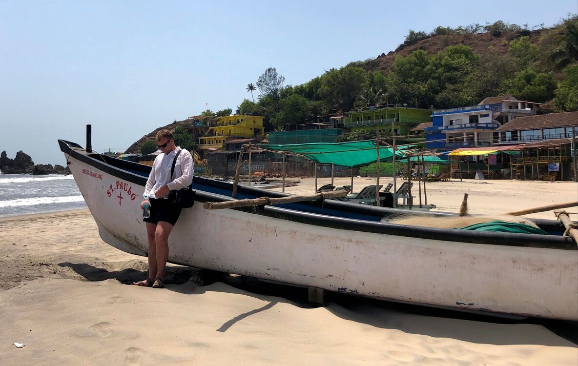  35276178  Anatoly, 42 ,    