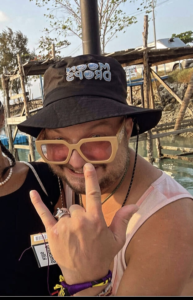 ���� 42005038 ������� Michael, 41 ���, ���� ���������� � Ban Na San