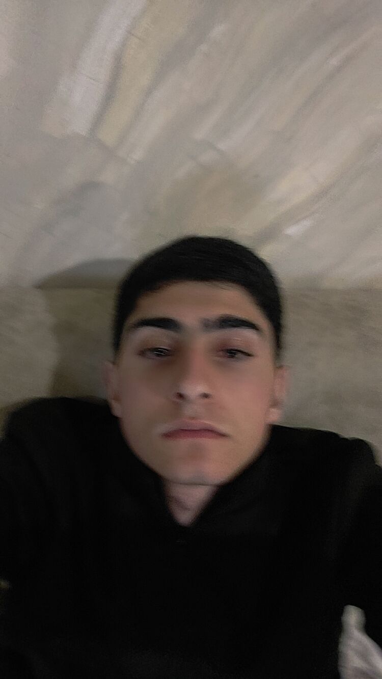  ,   Narek, 19 ,   ,   