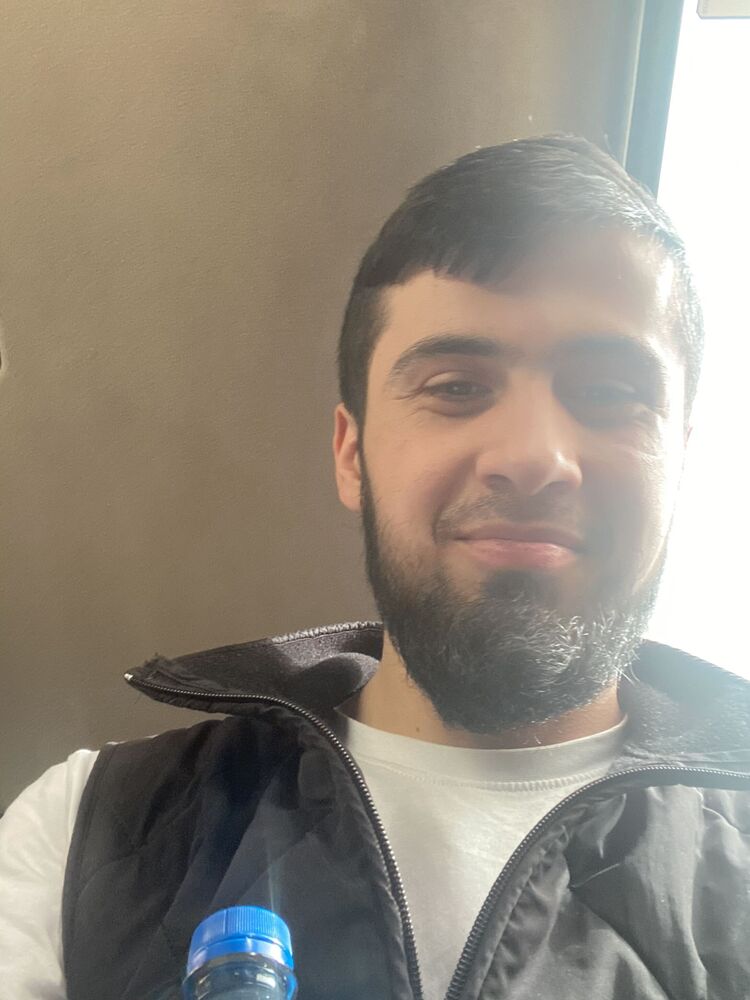  49655648  , 23 ,    