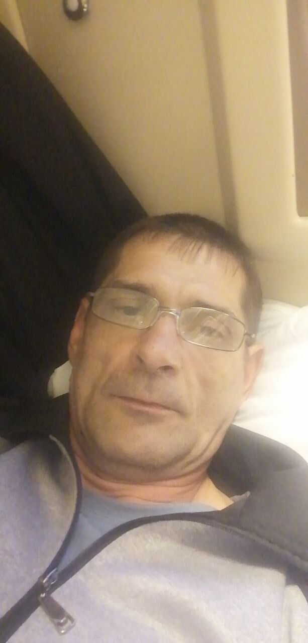  33863998  , 49 ,    