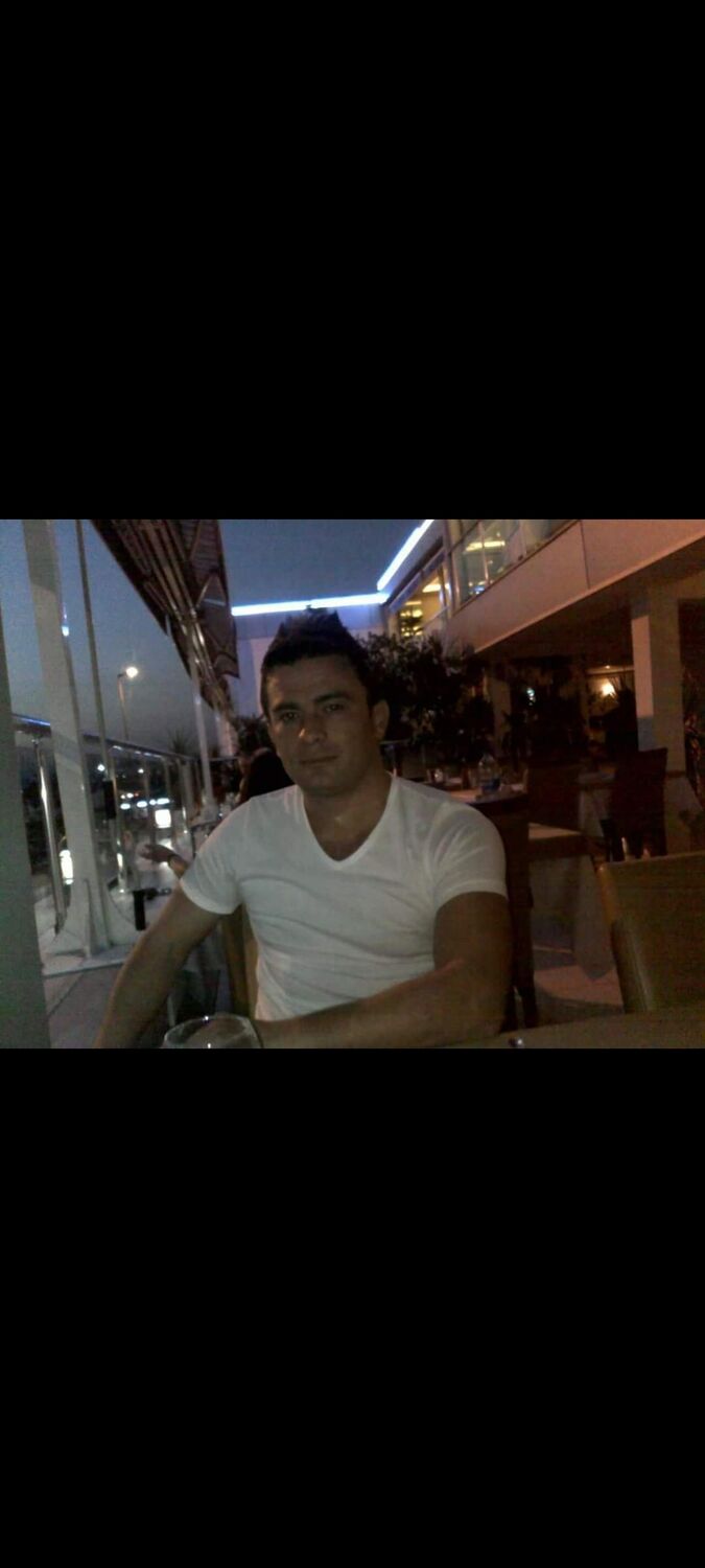  Silivri,   Burak, 39 ,   ,   
