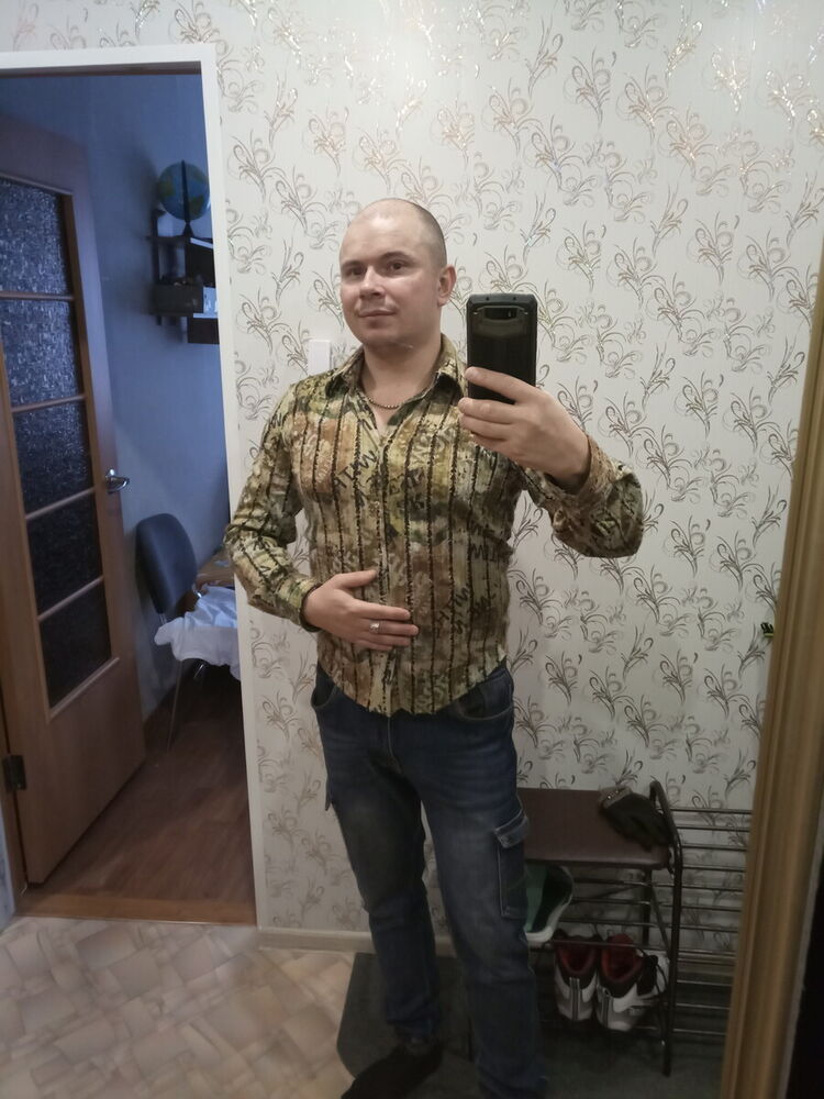  22139078  , 44 ,    