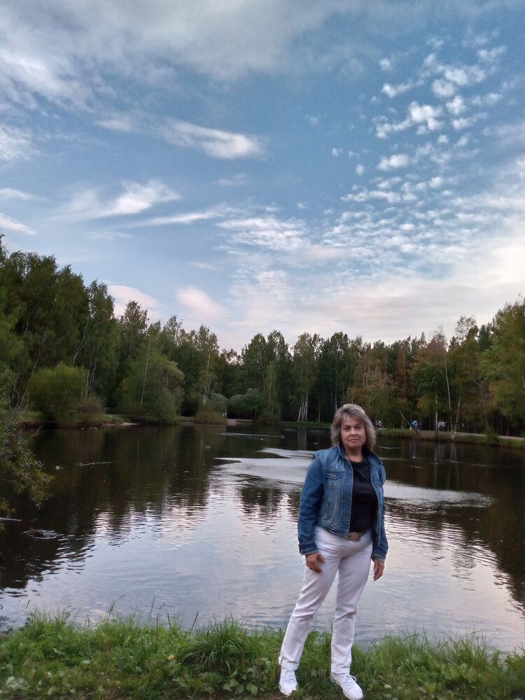  38051338  Lydmila, 52 ,    -