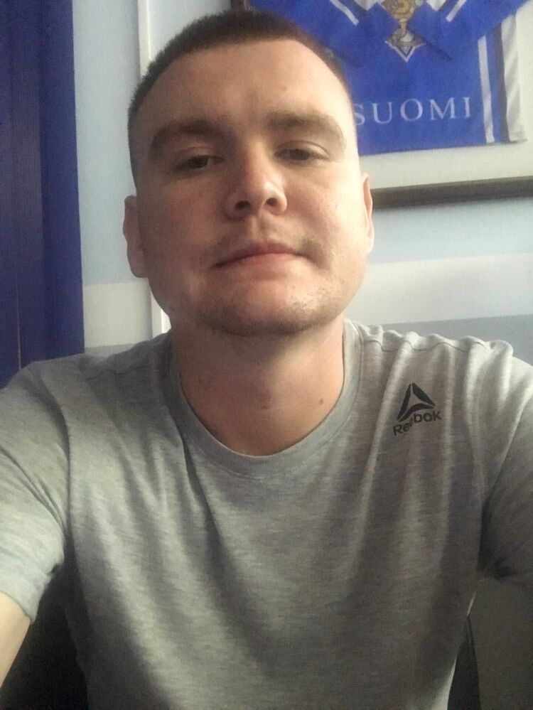  33436378  , 28 ,    