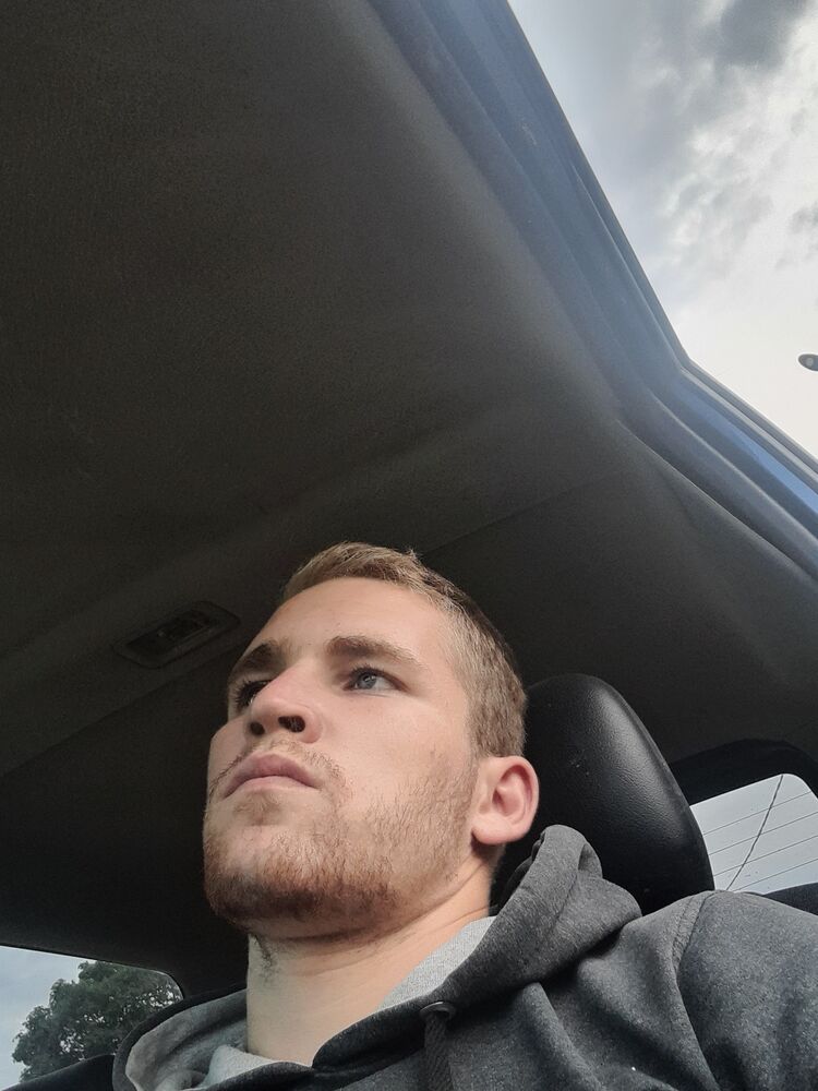  ,   Andrey, 24 ,  