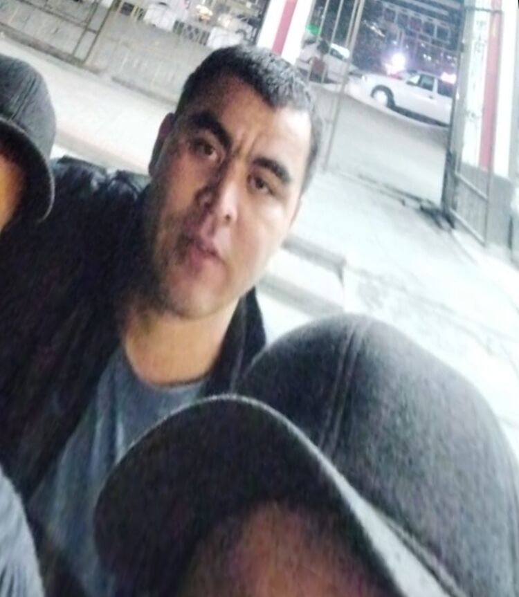  43364748  Murodjon, 33 ,    