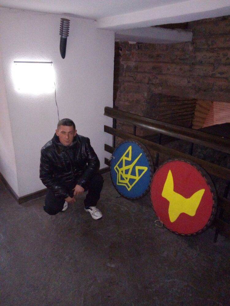  14647868  , 42 ,    