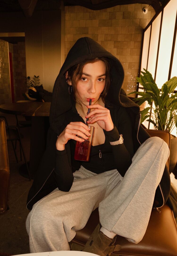 ���� 54994748 ������� ������, 24 ����, ���� ���������� � ������