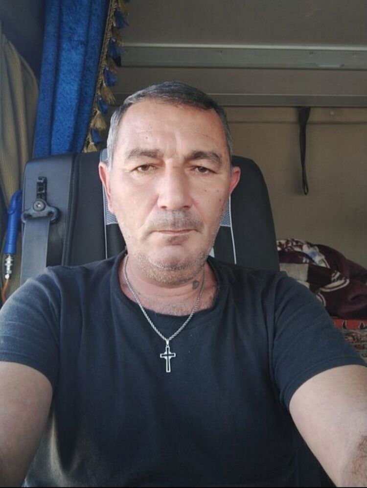 41847308  Tik, 55 ,    