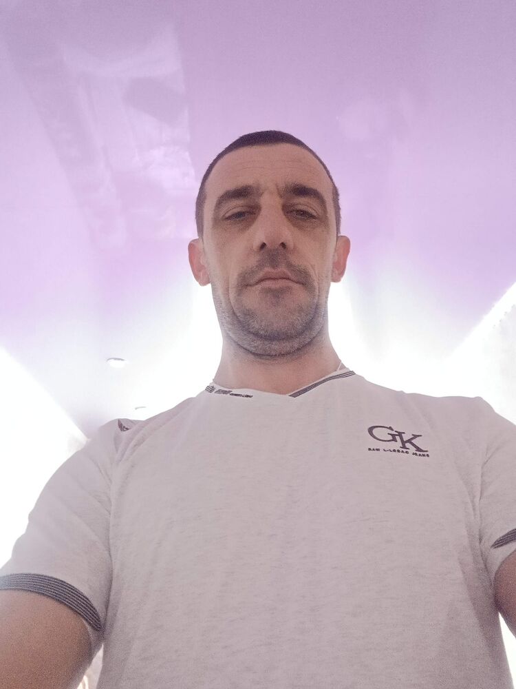  53833039  , 36 ,    