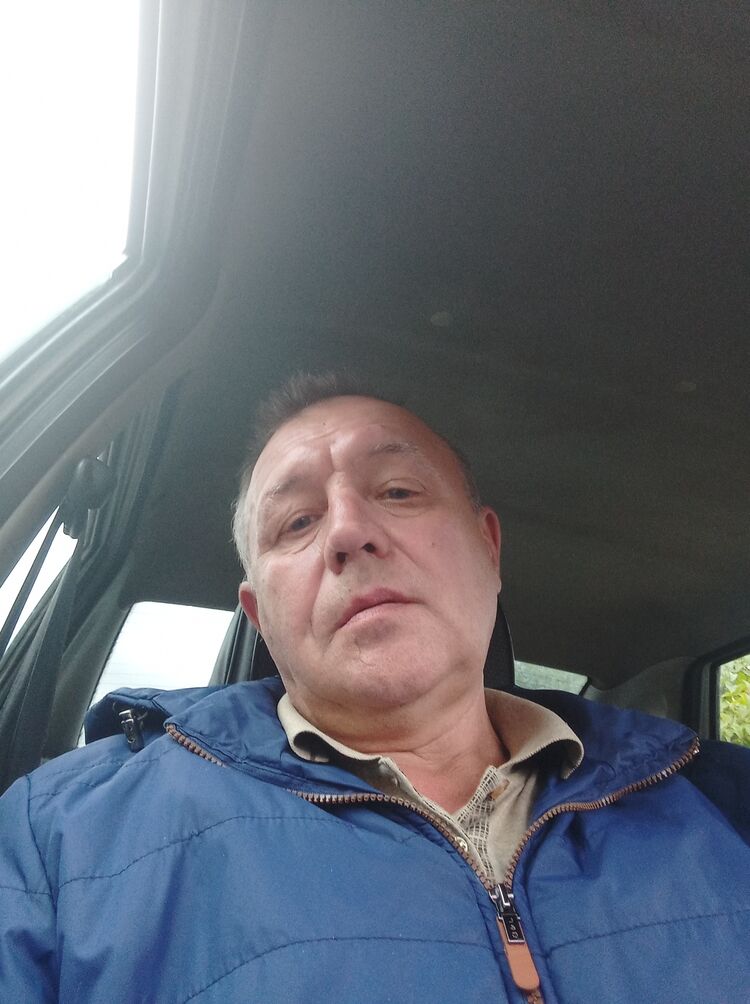  29725808  Igor, 63 ,    