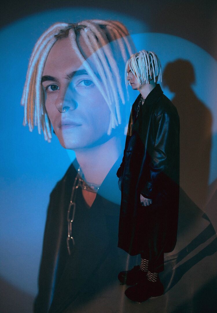 ���������� ������������, ���� ������� �������, 32 ����, ������������ ��� ����� � ���������, c�������� ���������