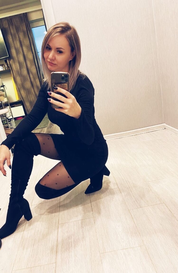  53804648  , 33 ,    